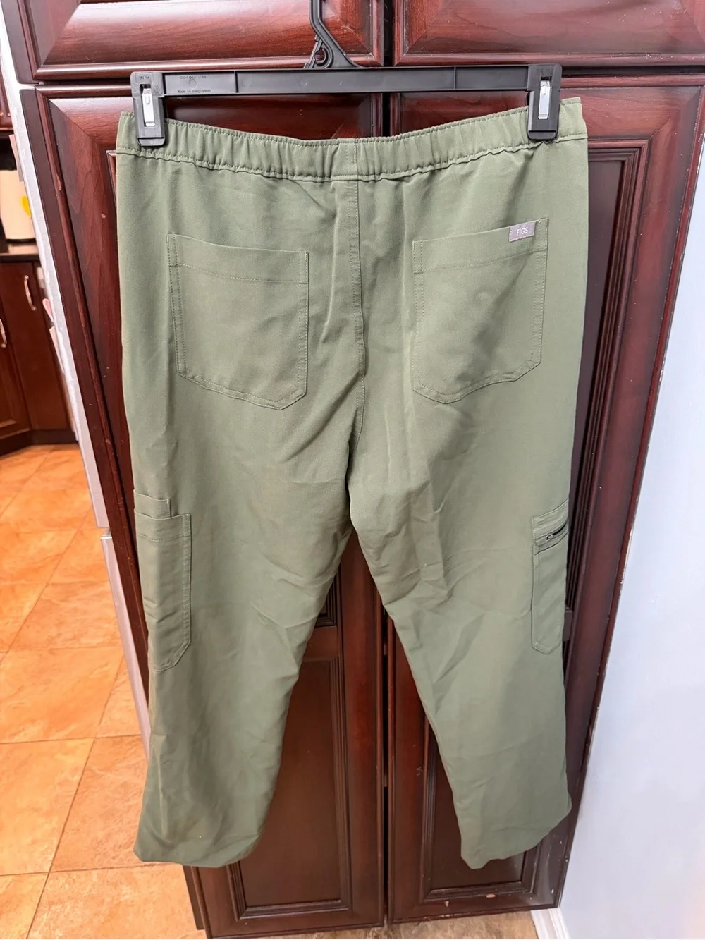Men's Figs Olive Green Utility Scrub Drawstring Pants